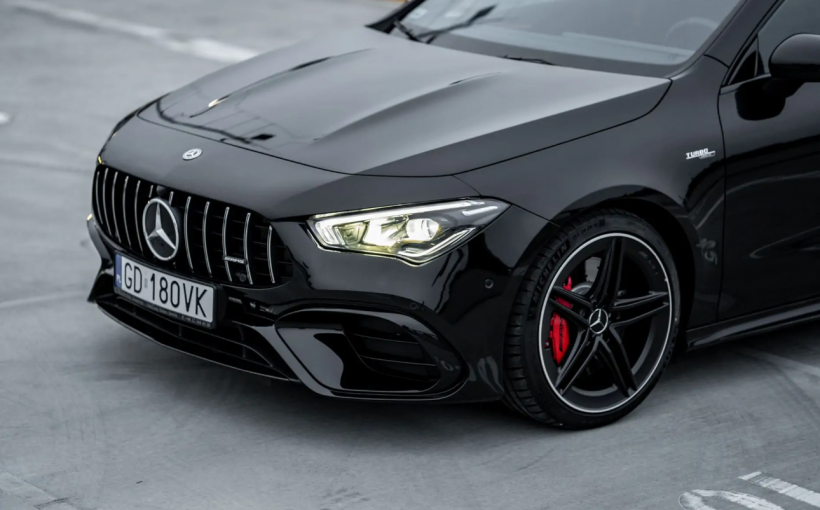 cla amg 45s wypożyczalnia - przód auta